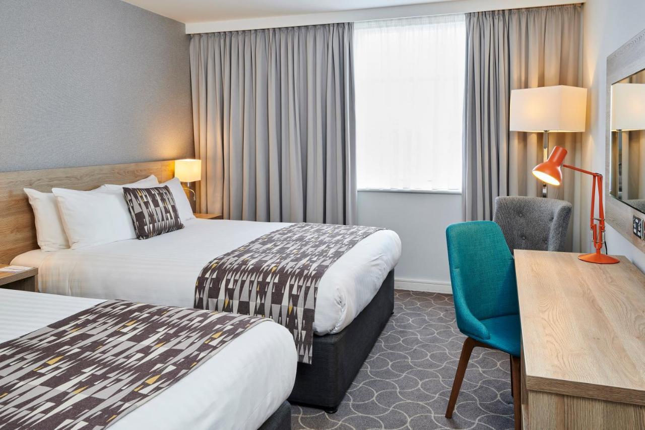 Holiday Inn Ellesmere Port/Cheshire Oaks By Ihg Exterior foto